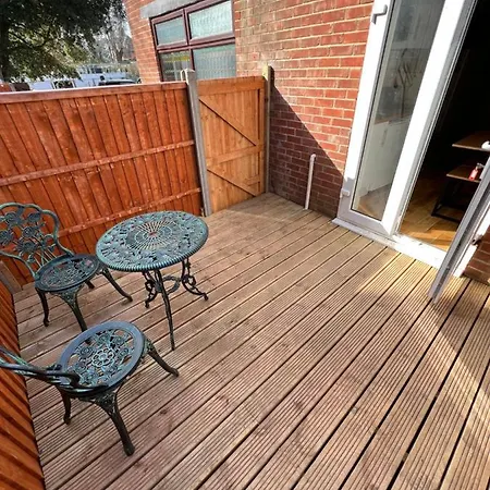Flat 8, 10 St Johns-3